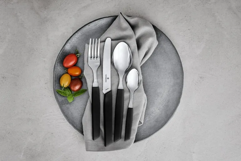 Cuillère à café Swiss Modern