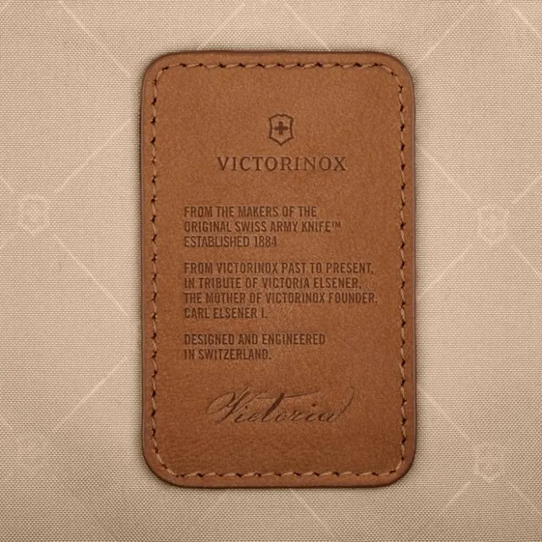 Victoria Signature Beauty Case